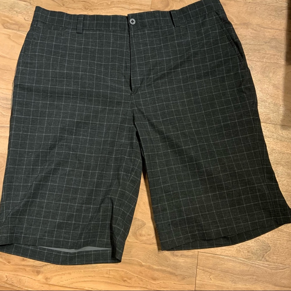 Nike Tour Performance Dri-Fit Shorts Size 36